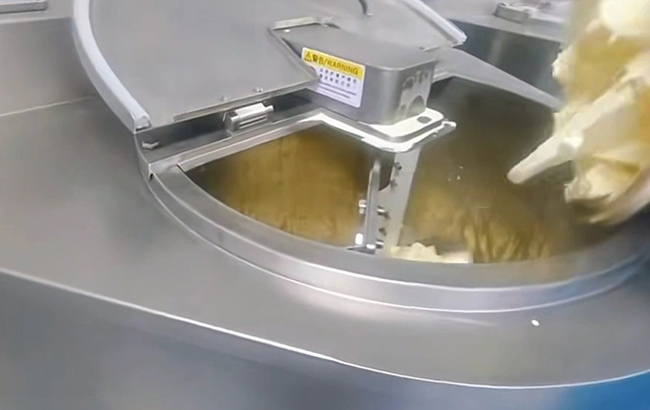 Étude de cas - mélangeur de fromage industriel SLCM-80 pour la fabrication de Sauce