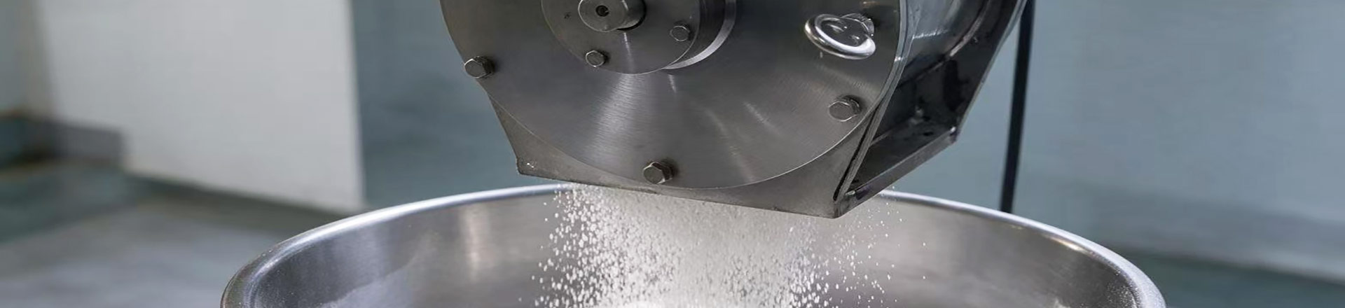 Industrial Powder Grinder Machine